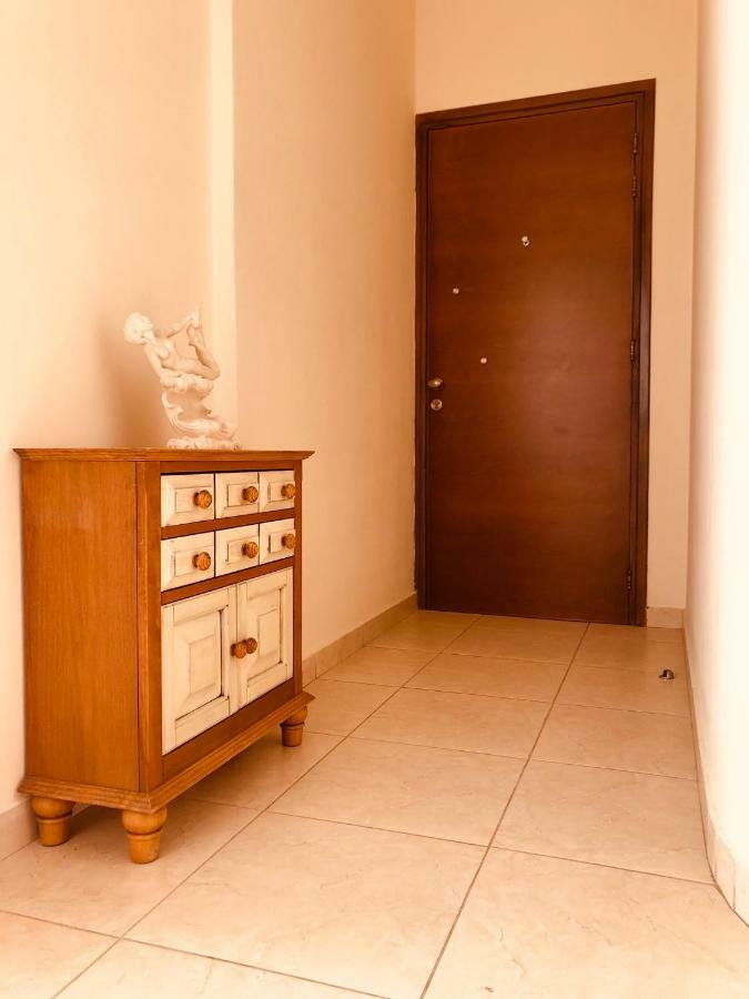 Private Apartment At Aristo Universe III With Pool Paphos Kültér fotó